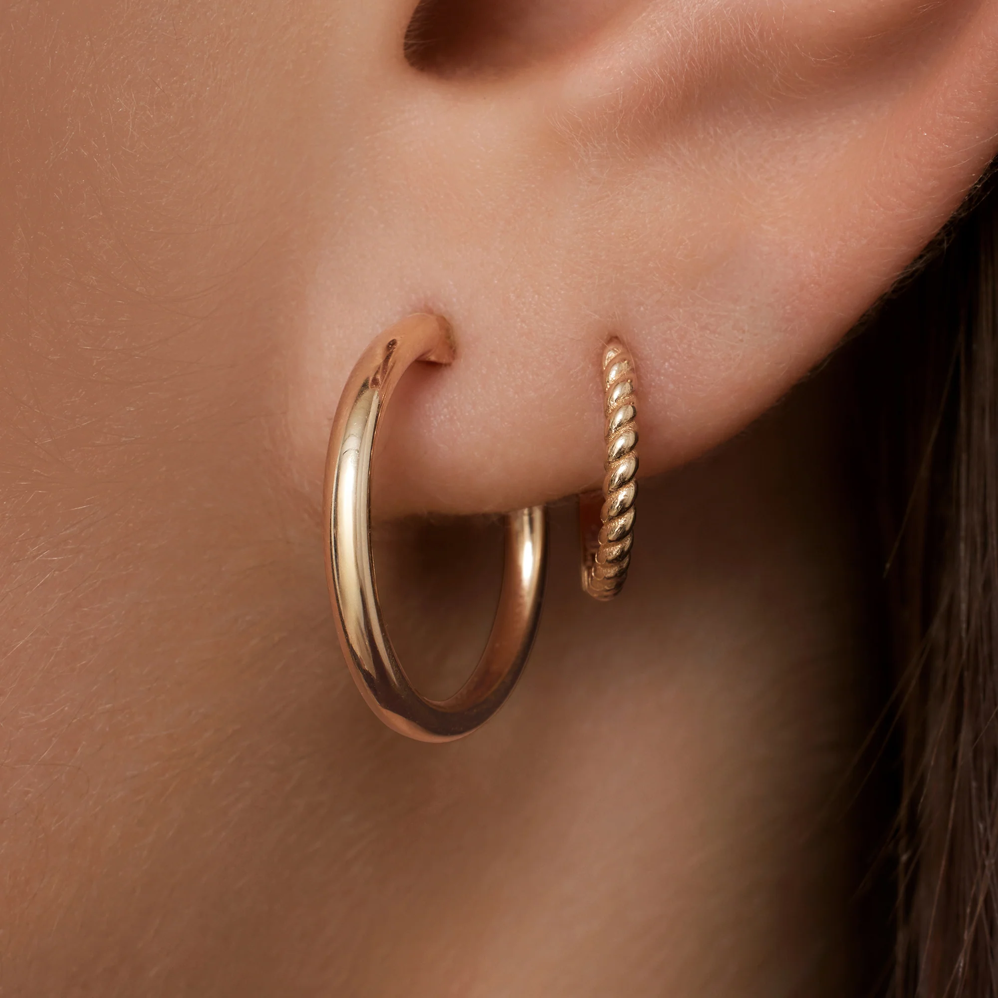 Tube Twisted Hoops Set - Image 3