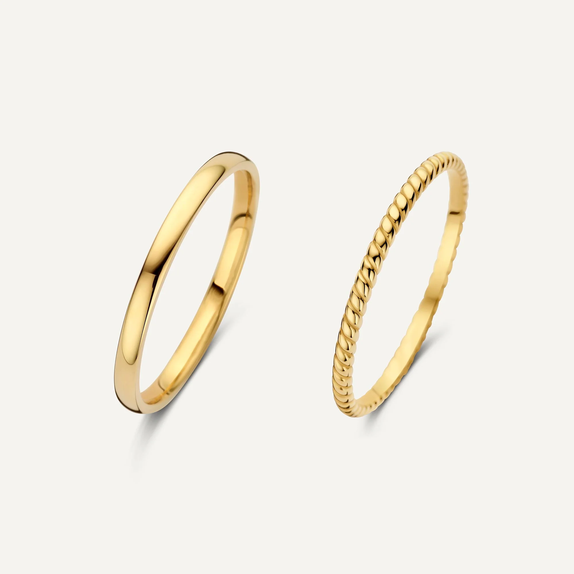 2 mm Essentials Twisted Ring Set