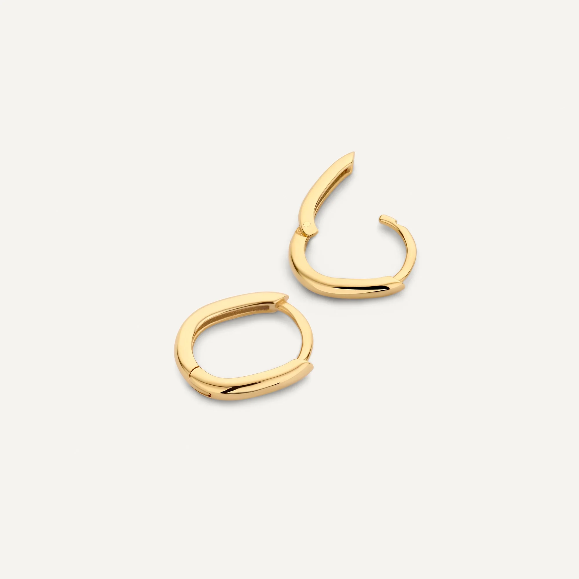 Chain Huggie Hoops (11mm) - Image 6