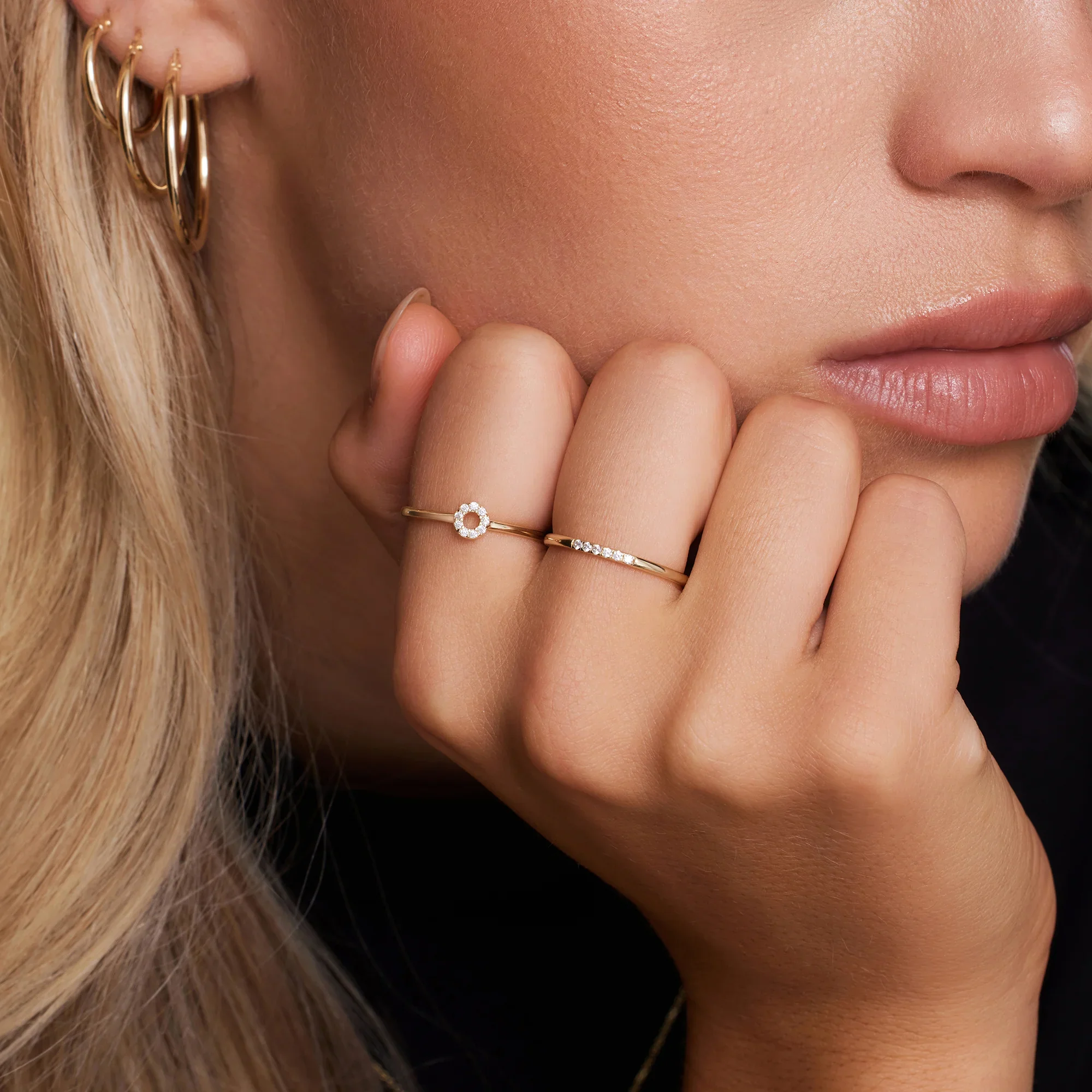Cubic Zirconia Line Ring - Image 4
