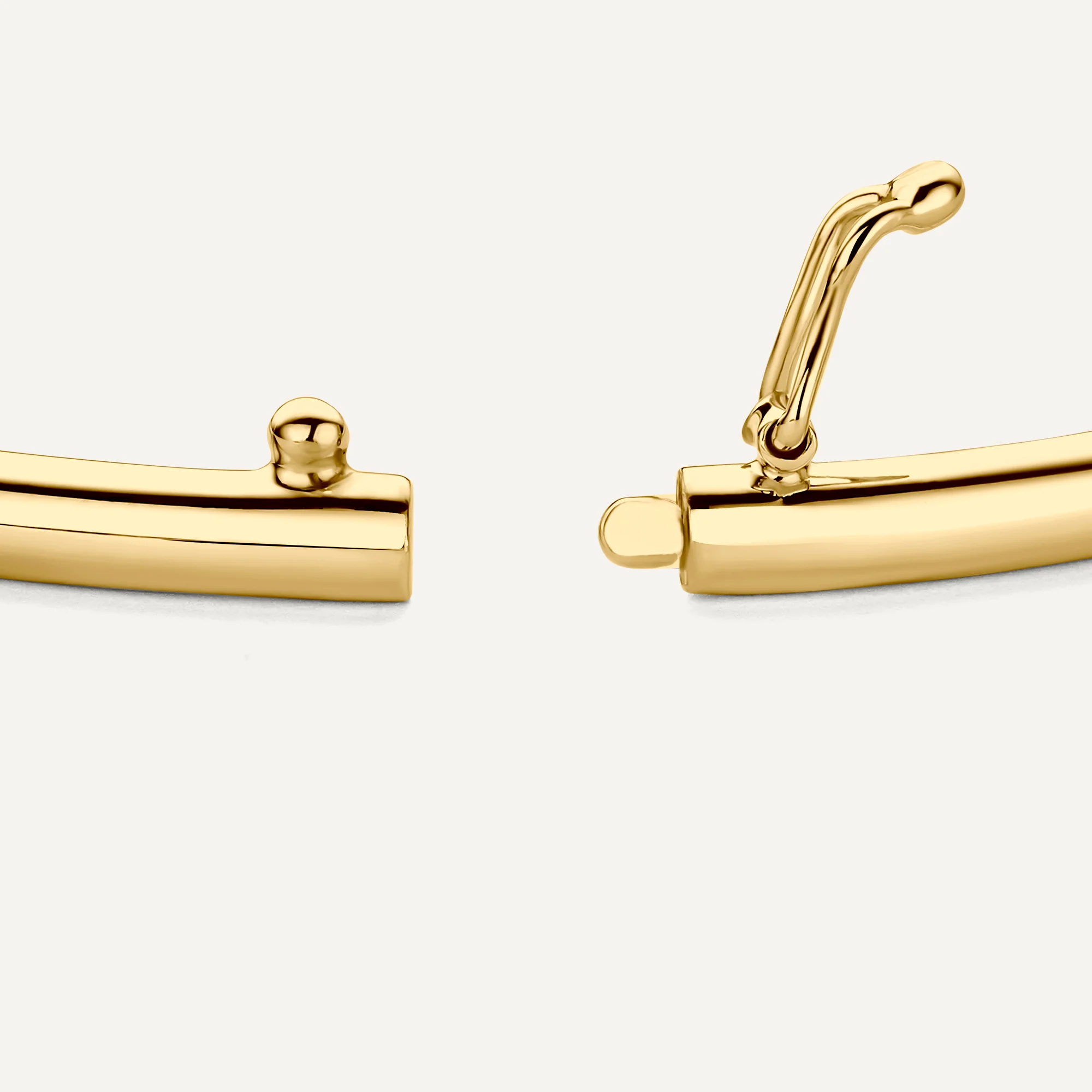 Essential Bangle - Image 17