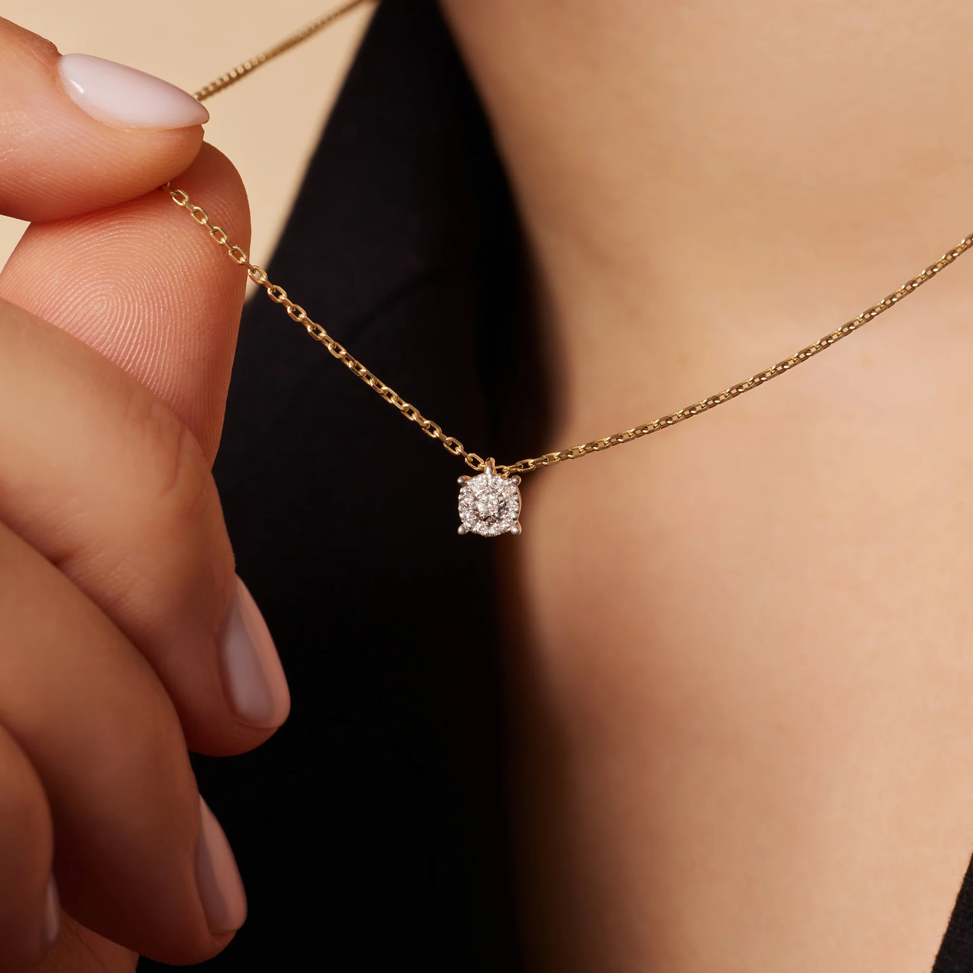 Four Prong Diamond Halo Pendant Necklace (0.04 ct) - Image 3