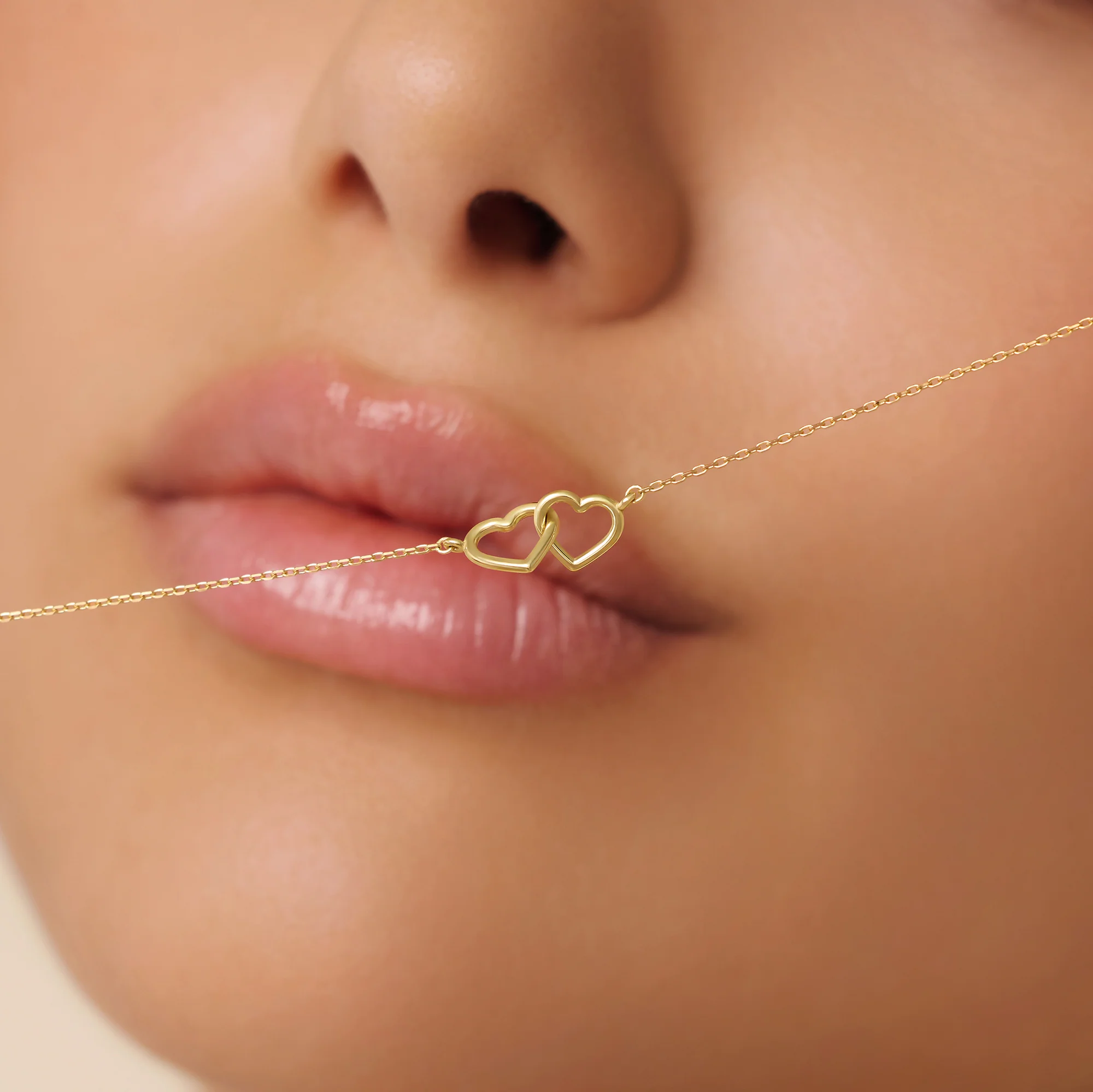 Linked Heart Pendant Necklace - Image 4