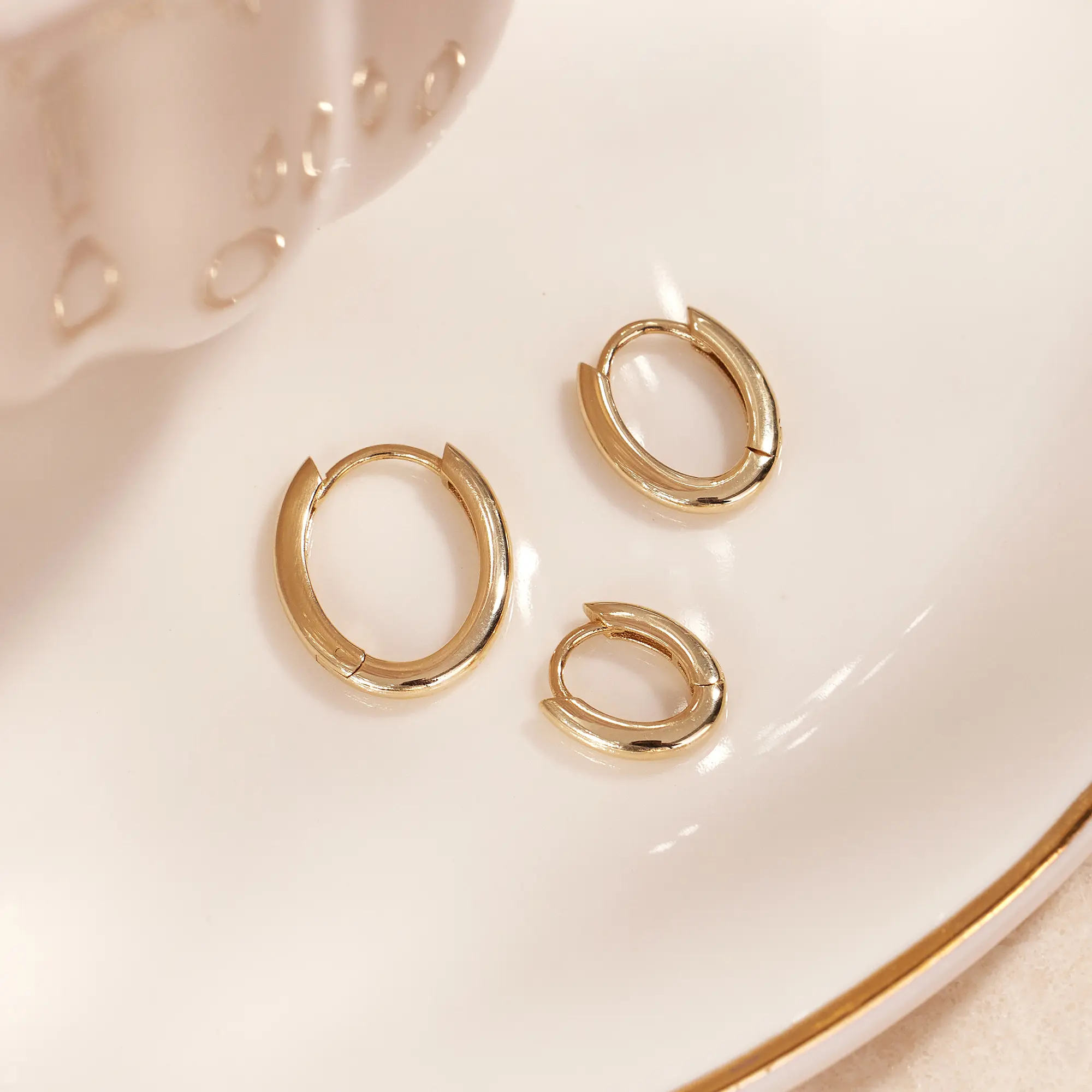 Oval Huggie Hoops (12mm) - Image 8