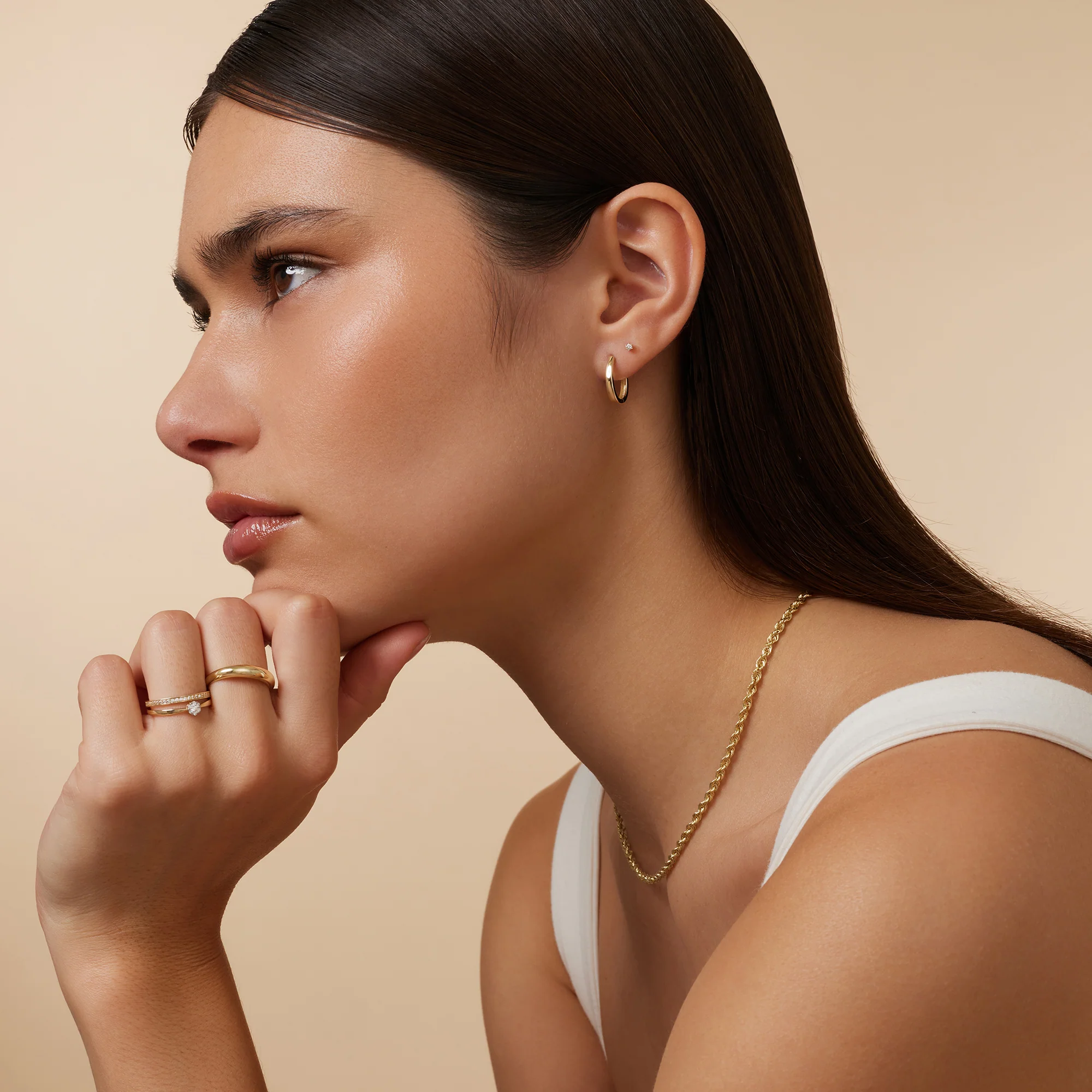 Oval Tapered Small Hoops (15 mm) - Image 6