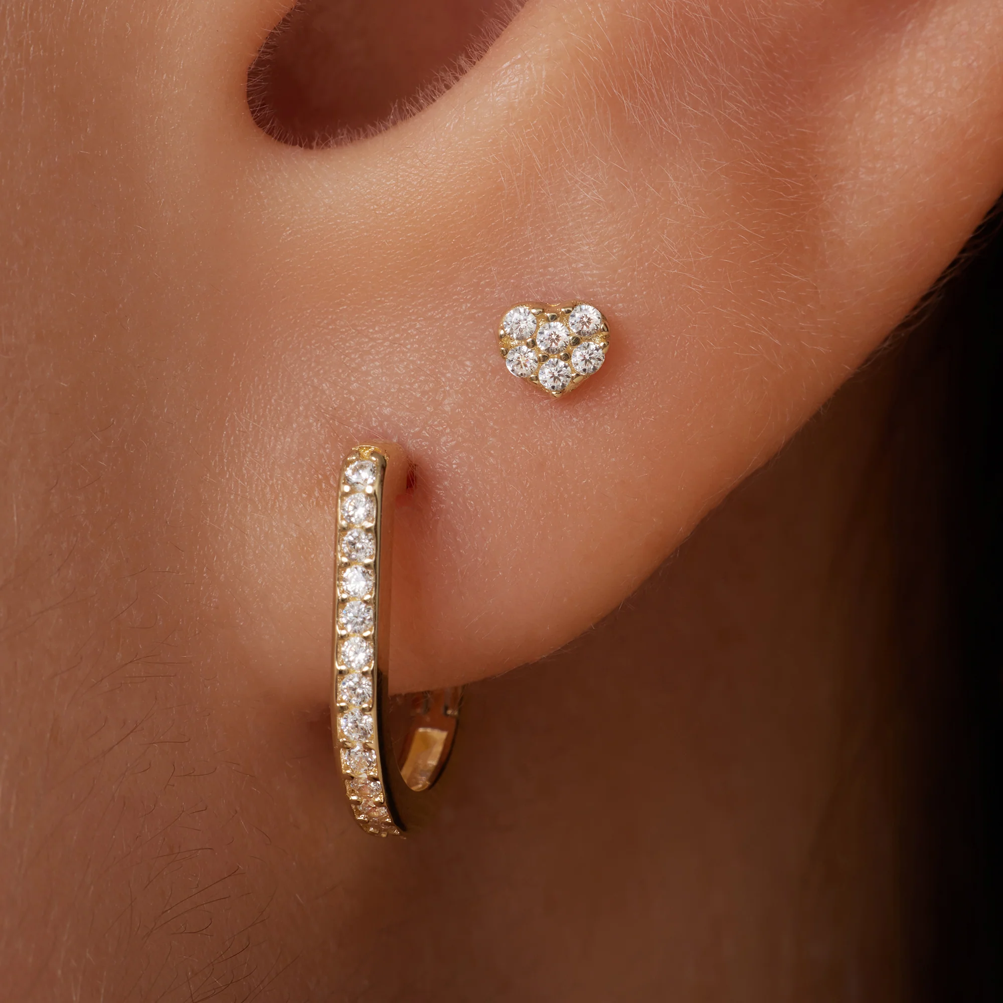 Pavé Cubic Zirconia Heart Studs - Image 3