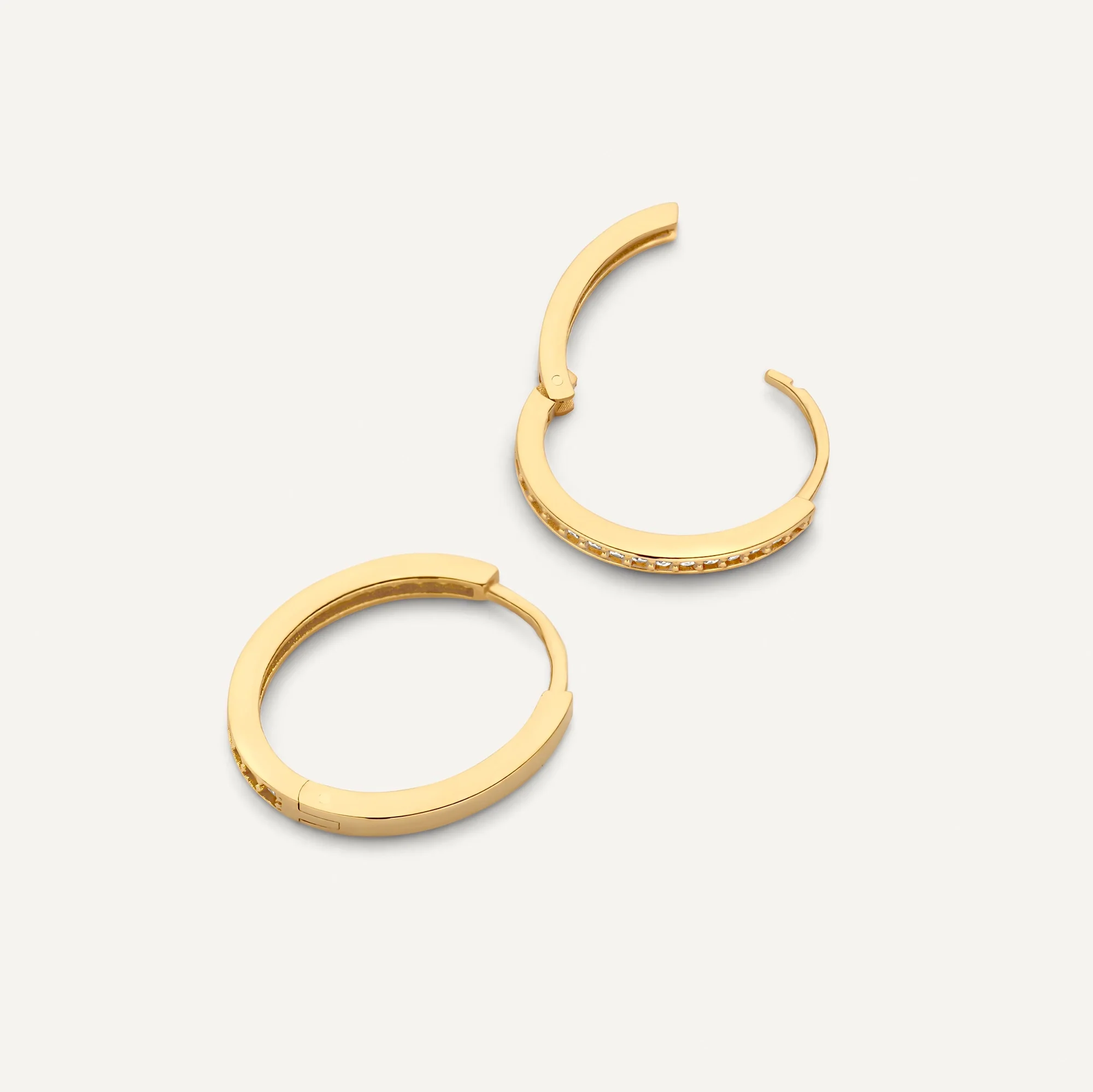 Pavé Cubic Zirconia Oval Small Hoops (15mm) - Image 5