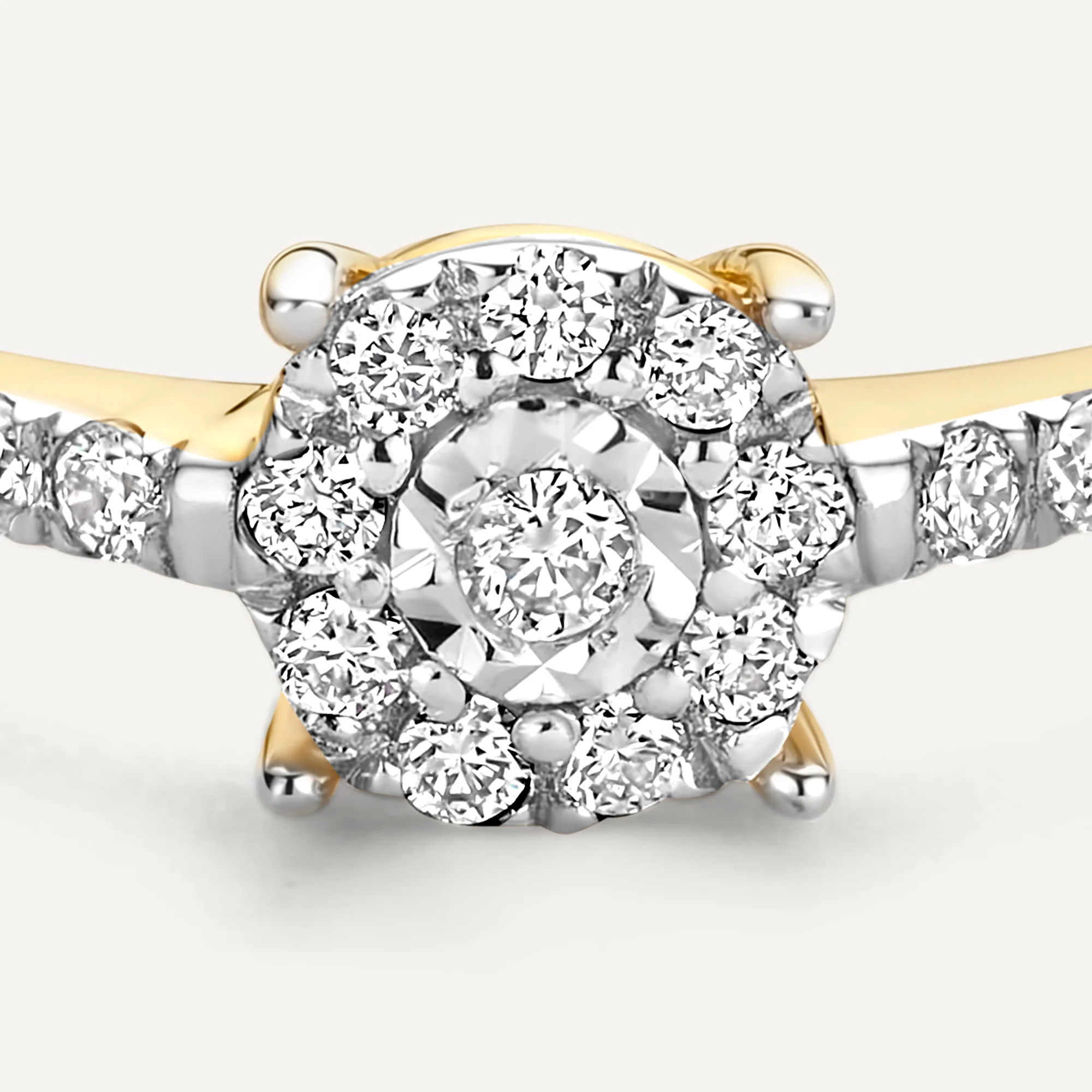 Pavé Four Prong Diamond Halo Ring (0.13 ct) - Image 7