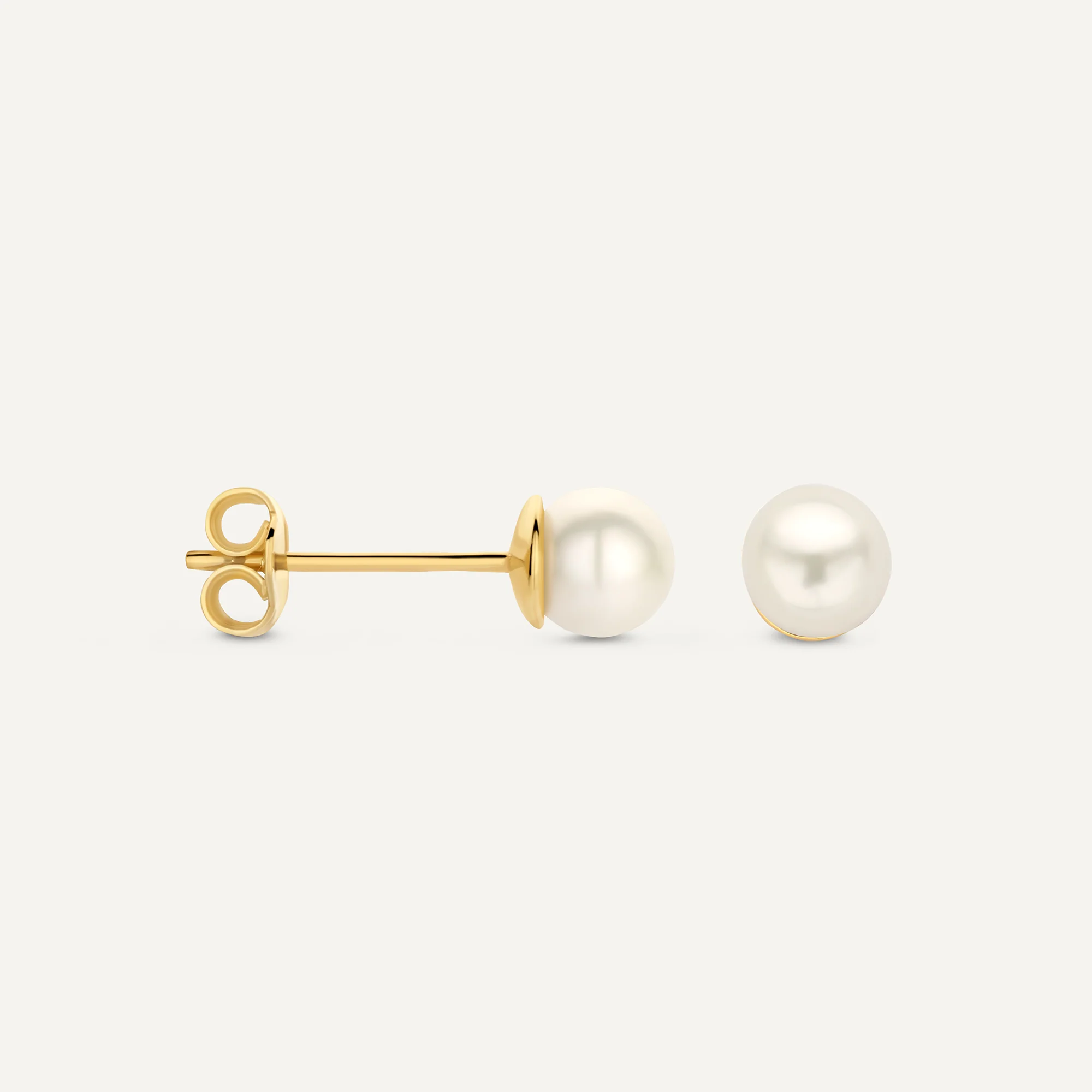 Pearl Studs - Image 5