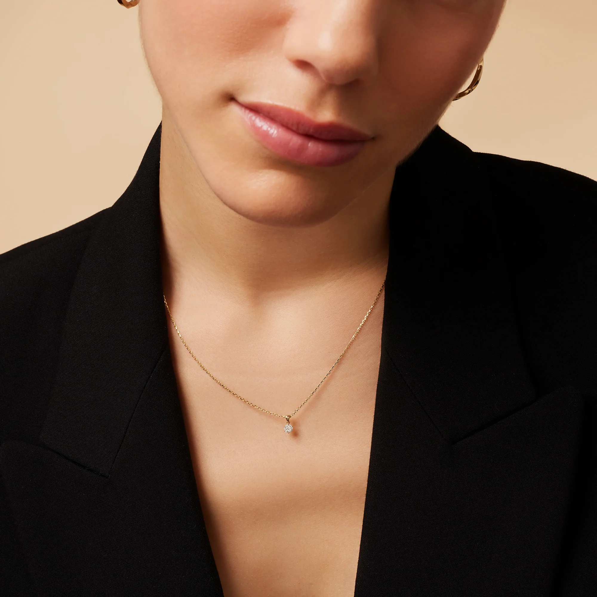 Six Prong Diamond Cluster Linked Pendant Necklace (0.06 ct) - Image 4