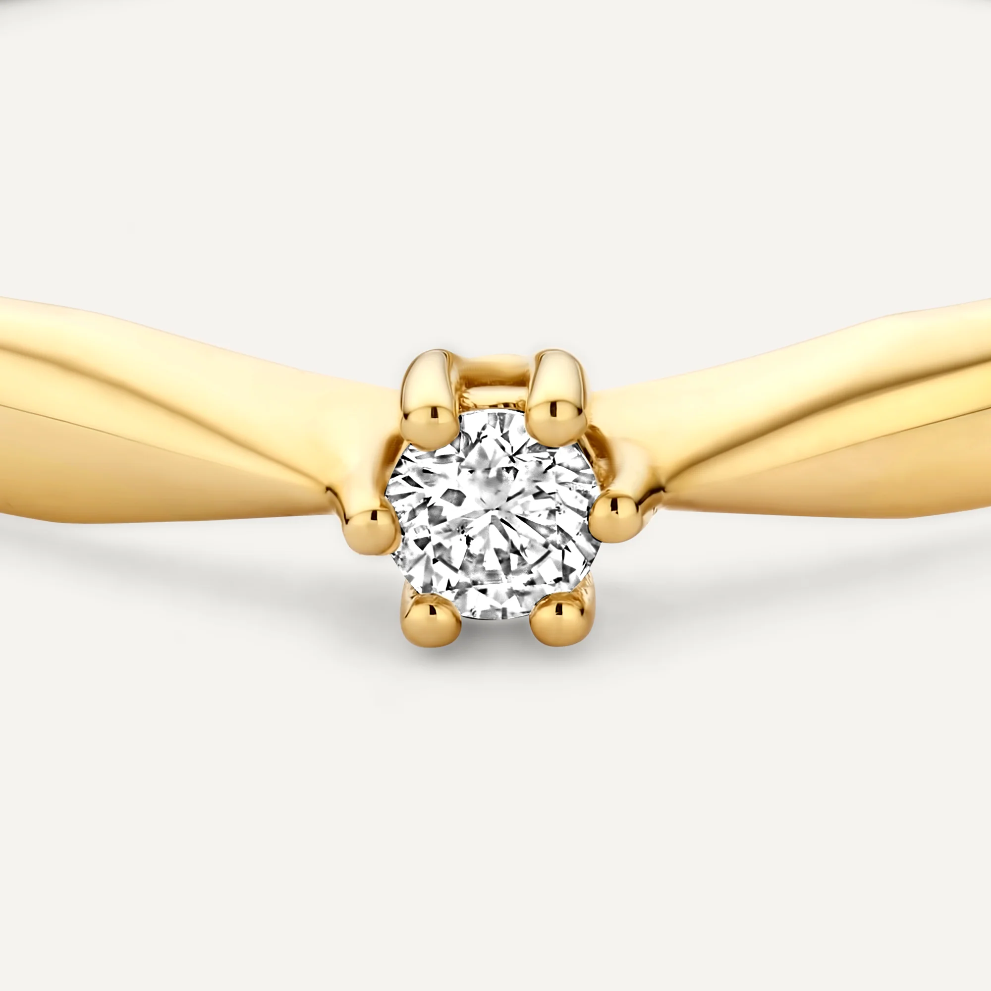 Six Prong Diamond Solitary Tapered Ring (0.03 ct) - Image 5
