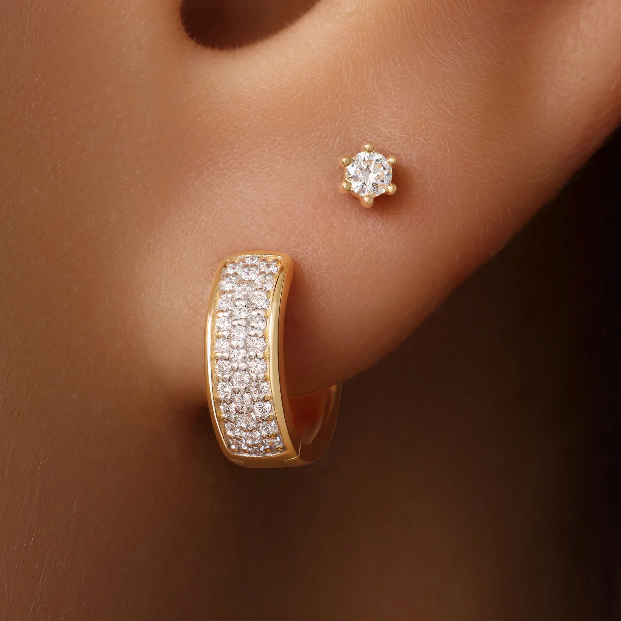Six Prong Diamond Studs (0.10 ct) - Image 3