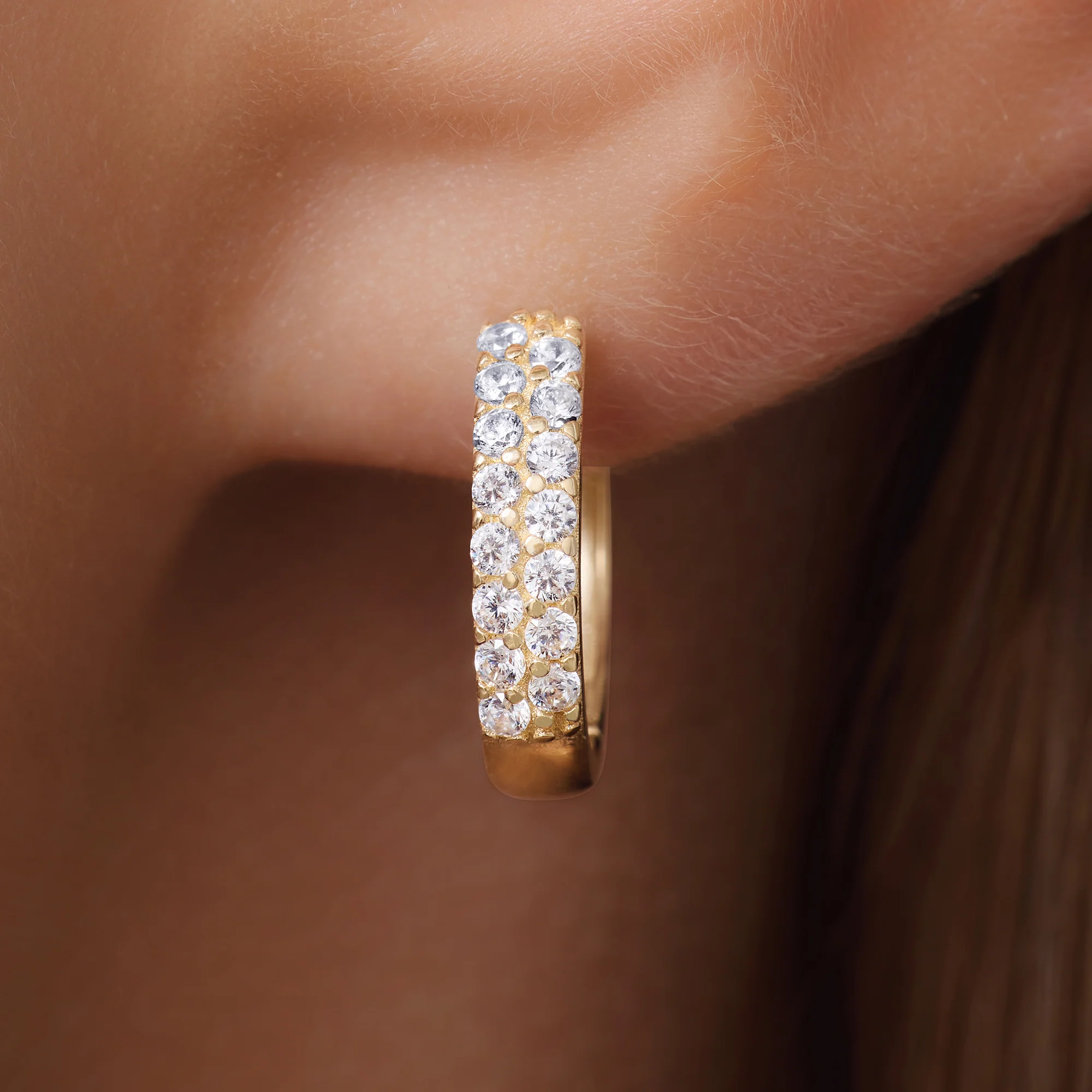 Sparkling Pavé Cubic Zirconia Huggie Hoops (15mm) - Image 3