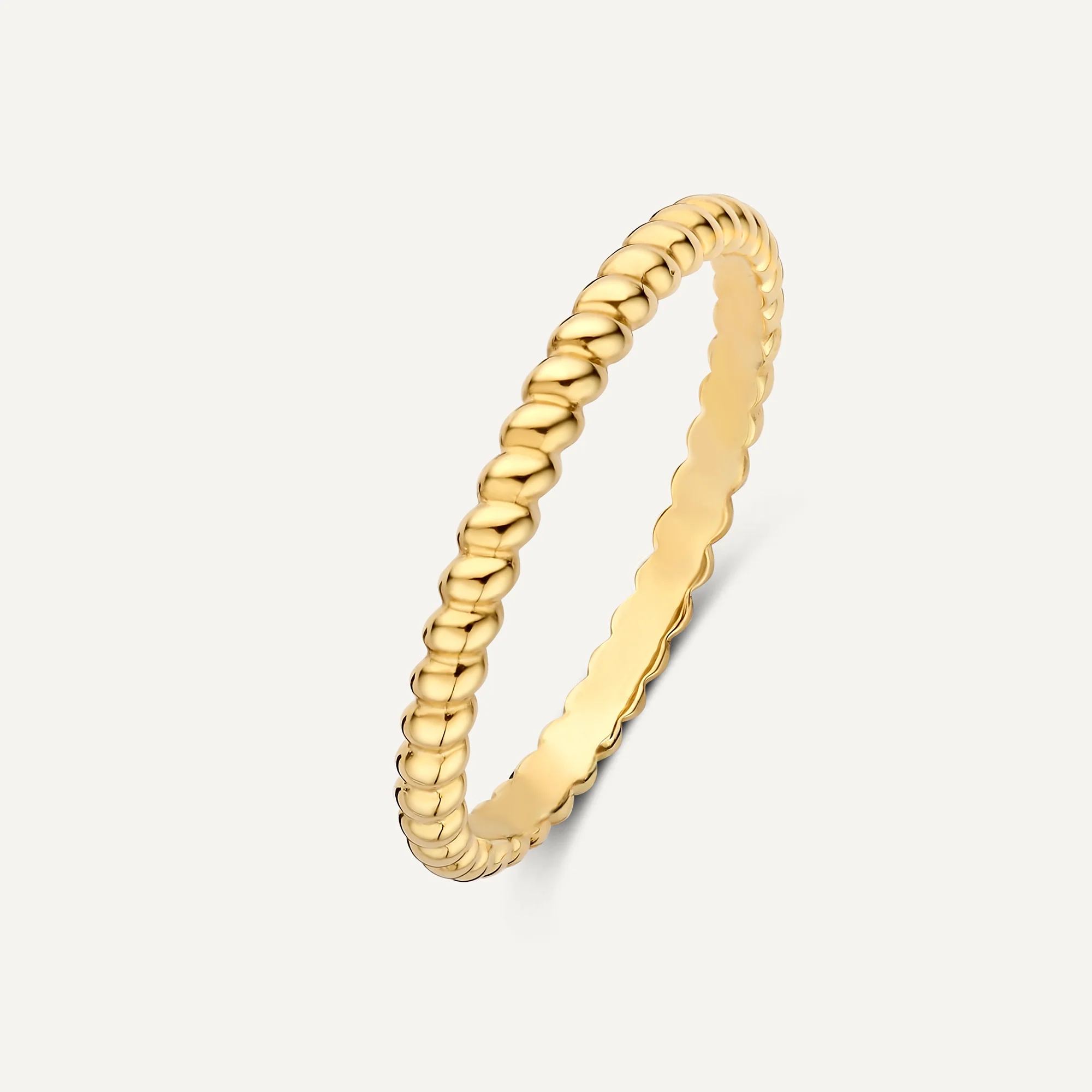 Twisted Band Ring
