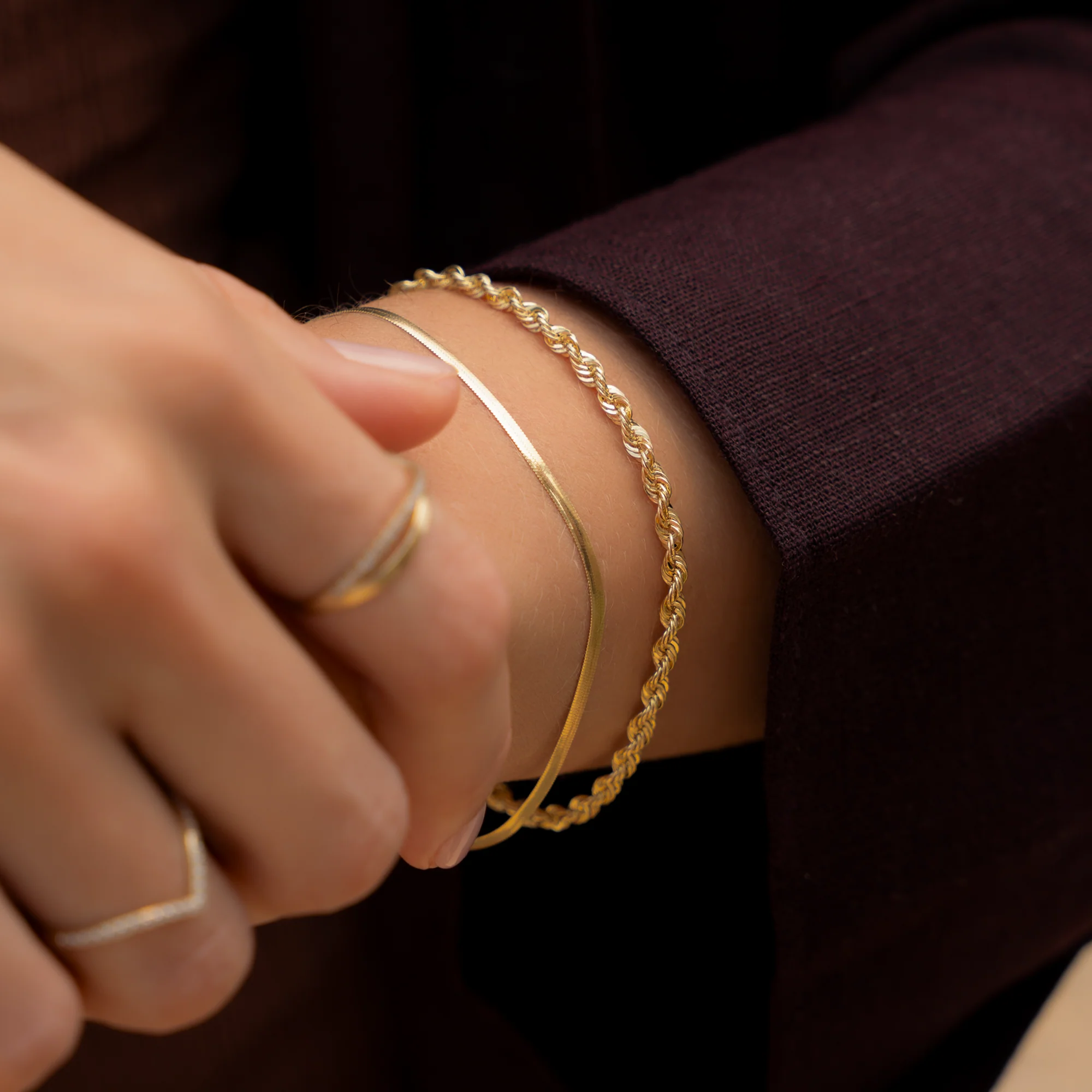 Herringbone Chain Bracelet - Image 9