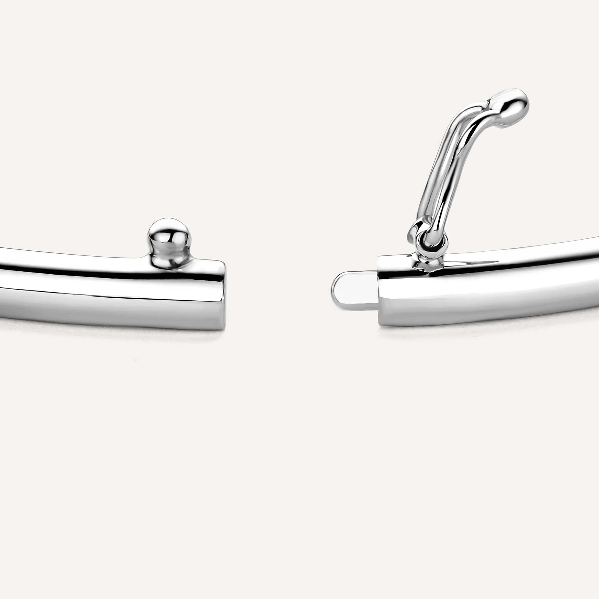 Essential Bangle - Image 10