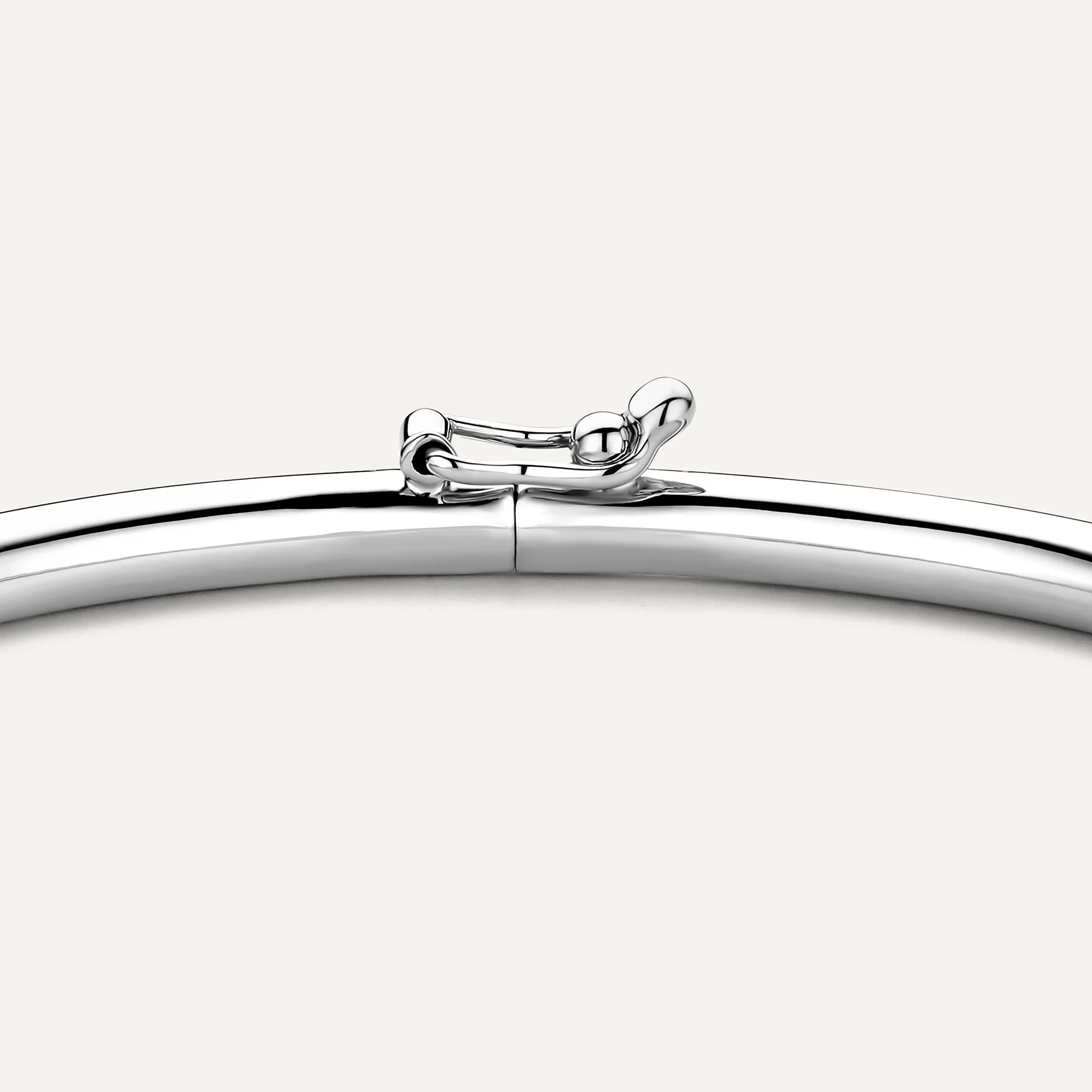 Essential Bangle - Image 9